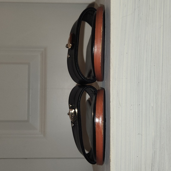 Louis Vuitton Lock Sandals - Authentic - RARE - Picture 8 of 10